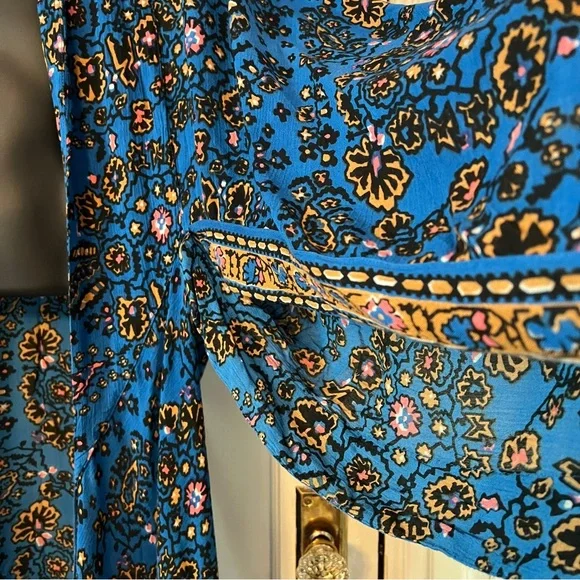 Amuse Society Brooklyn 2-Way Kimono - Picture 9 of 14